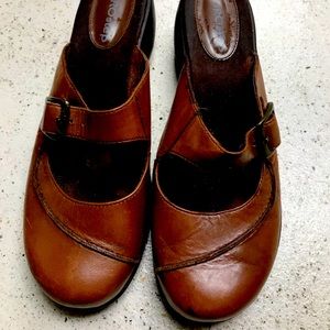 Leather slip-on Mary Janes